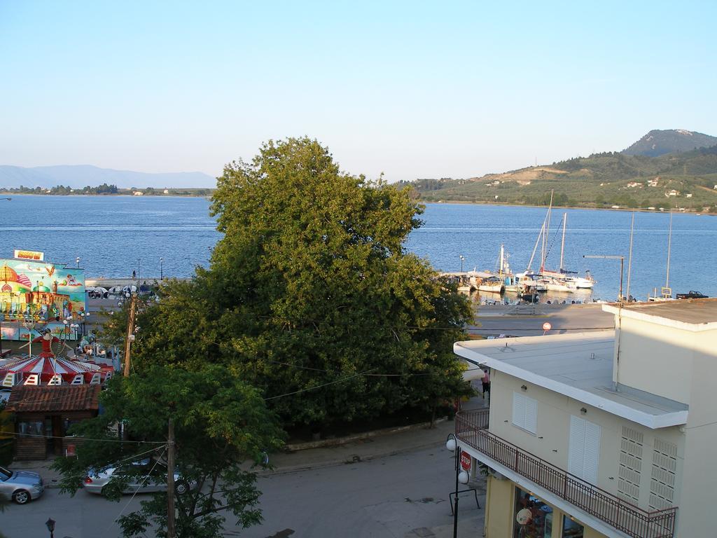Anastasia - Efthimios Apartments Agios Konstantinos  Eksteriør billede