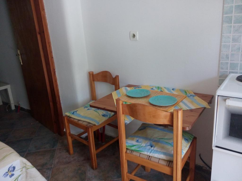 Anastasia - Efthimios Apartments Agios Konstantinos  Eksteriør billede